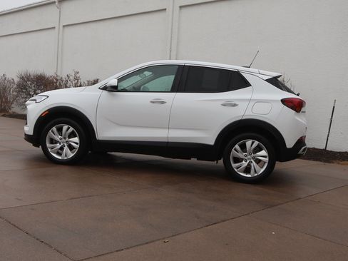 Used 2025 Buick Encore GX Preferred image 4
