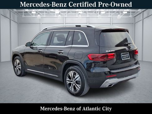 Certified 2024 Mercedes-Benz GLB 250 4MATIC image 4