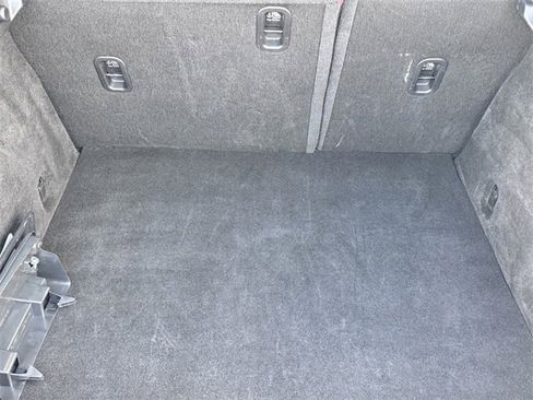 Used 2024 MAZDA CX-30 AWD 2.5 S w/ Preferred Package image 12