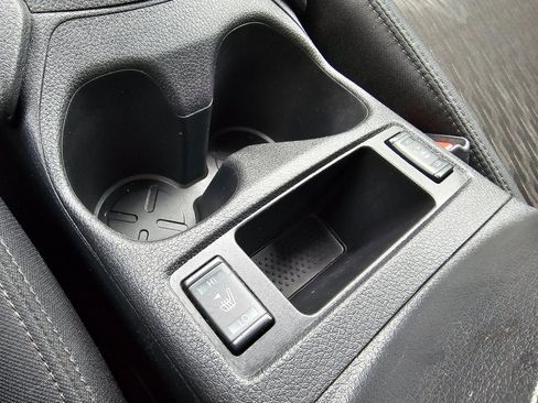 Used 2017 Nissan Rogue S image 30