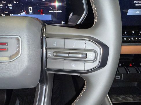 New 2026 GMC Canyon AT4 image 23