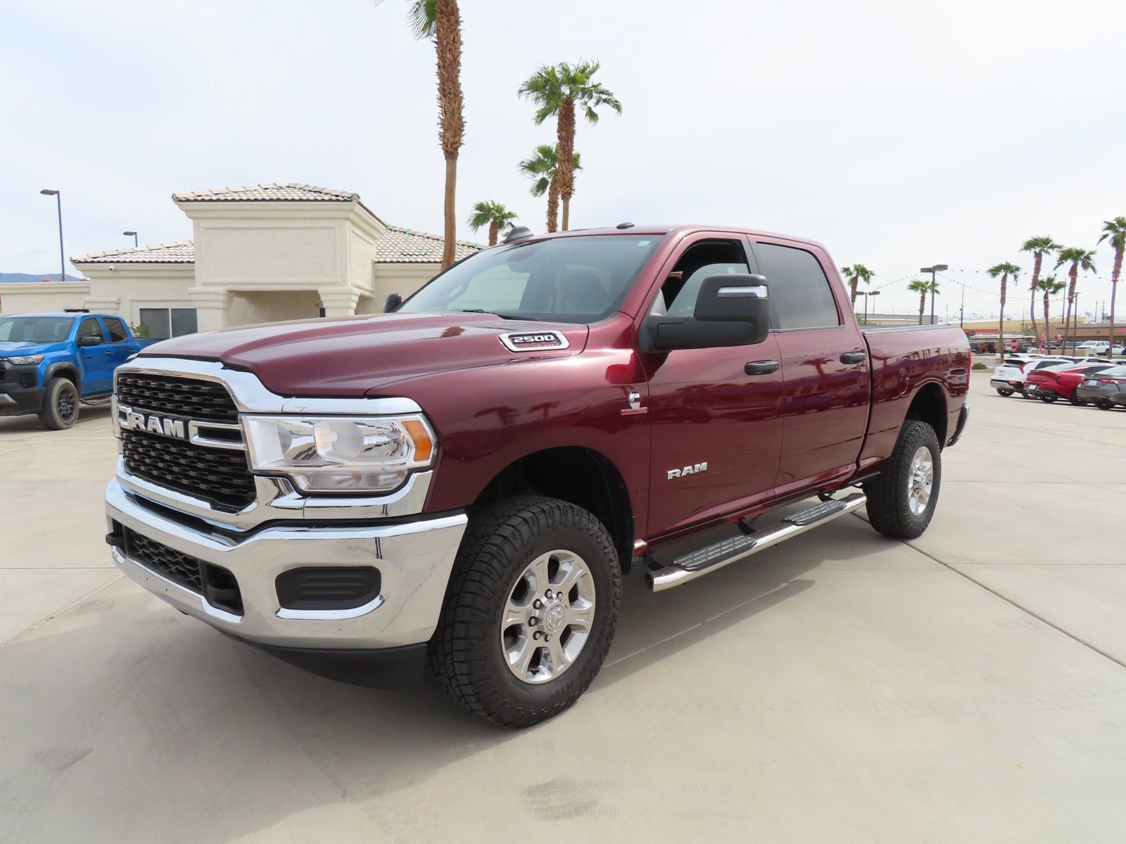 Used 2023 RAM 2500 Big Horn AWD/4WD image 3