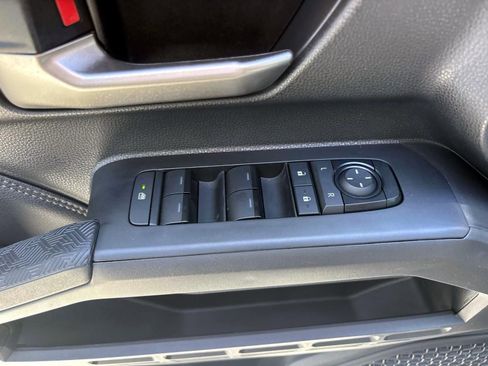 Used 2024 Toyota Tacoma Limited w/ Limited Package (LT) image 14