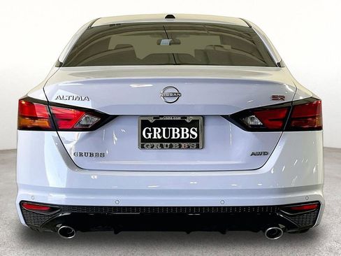 New 2026 Nissan Altima 2.5 SR AWD/4WD image 7