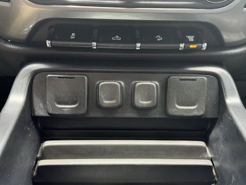 Used 2015 Chevrolet Silverado 2500 LT w/ LT Convenience Package AWD/4WD image 27
