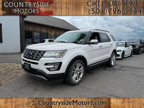 Used 2017 Ford Explorer Limited FWD image 1
