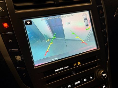 Used 2017 Lincoln MKZ Select w/ Technology Package image 14