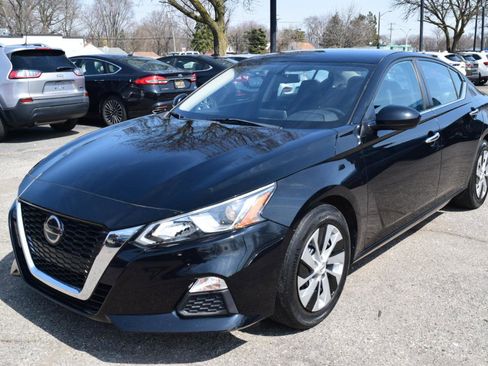 Used 2019 Nissan Altima 2.5 S image 2