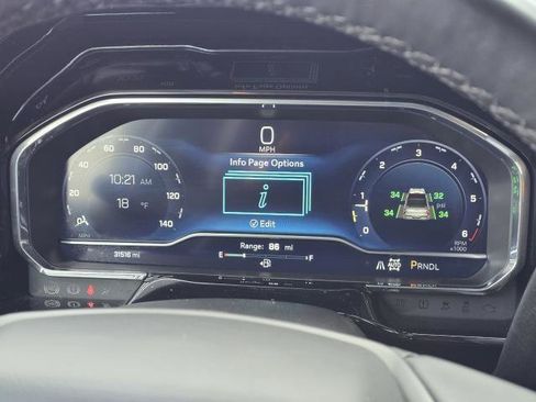 Used 2023 Chevrolet Silverado 1500 LT Trail Boss w/ LPO, Dark Essentials Package image 19