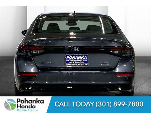 New 2025 Honda Accord Hybrid Touring image 4