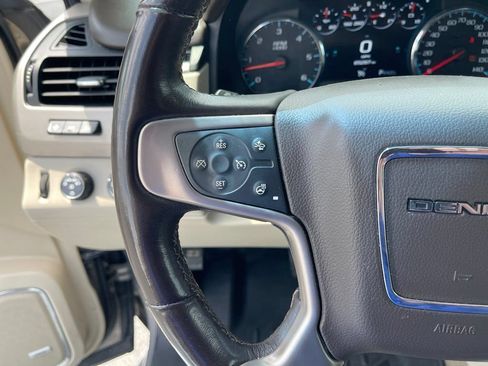 Used 2019 GMC Yukon Denali w/ Open Road Package AWD/4WD image 16