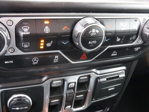 Certified 2022 Jeep Wrangler Unlimited Sport image 21