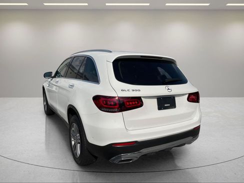 Used 2022 Mercedes-Benz GLC 300 image 3