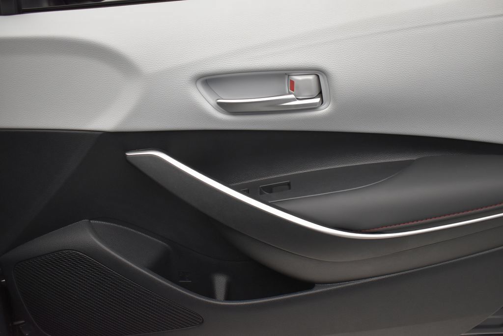 Used 2025 Toyota Corolla SE FWD image 20