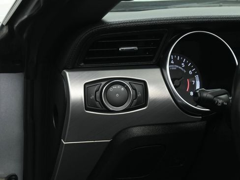 Certified 2022 Ford Mustang Premium image 12