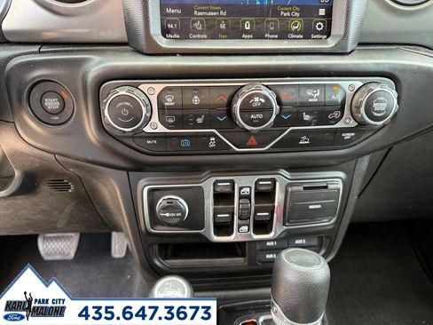 Used 2023 Jeep Wrangler Unlimited w/ Cold Weather Group AWD/4WD image 23