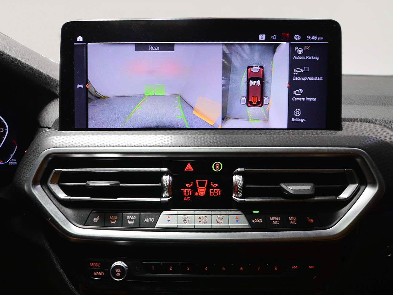 Used 2025 BMW X4 xDrive30i w/ M Sport Package AWD/4WD image 14