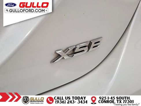 Used 2018 Toyota Camry XSE image 8