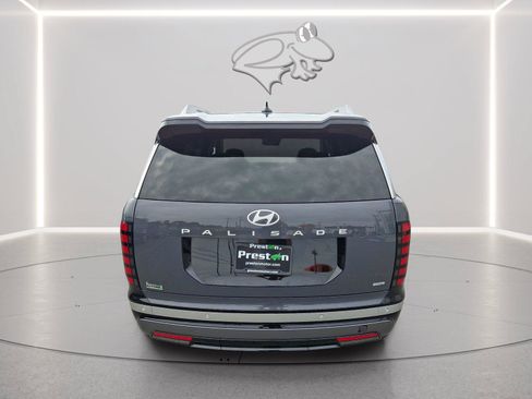 Used 2026 Hyundai Palisade Limited AWD/4WD image 4