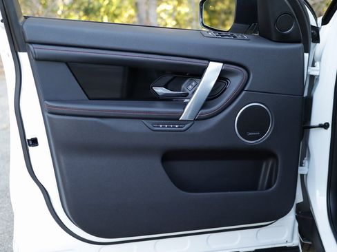 Used 2021 Land Rover Discovery Sport S R-Dynamic image 25