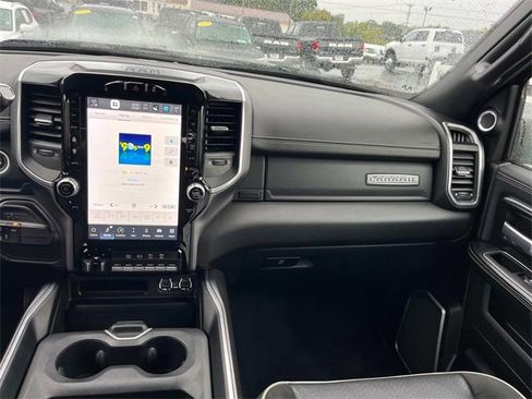 Used 2022 RAM 3500 Laramie image 17