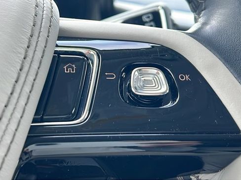Used 2025 Lincoln Aviator Reserve w/ Luxury Package RWD image 26