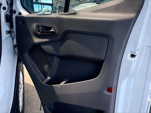 Used 2023 Ford Transit 350 XLT RWD image 22