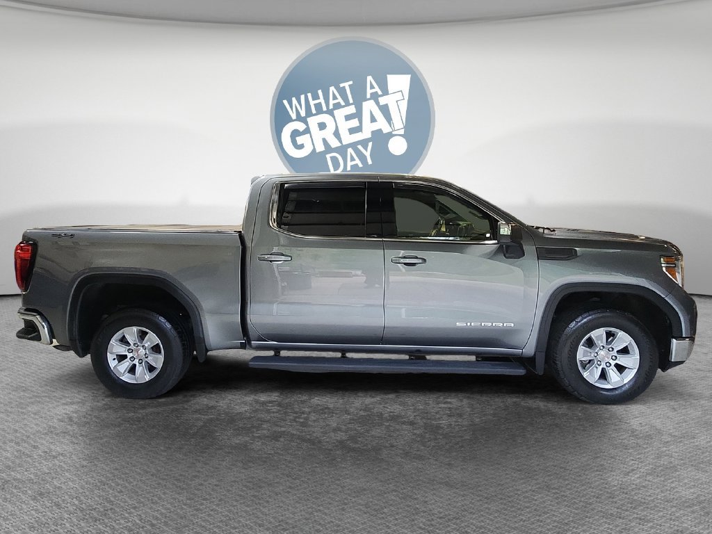 Used 2020 GMC Sierra 1500 SLE w/ SLE Value Package AWD/4WD image 2