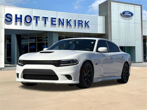 Used 2017 Dodge Charger R/T Scat Pack w/ Beats Audio Group image 3