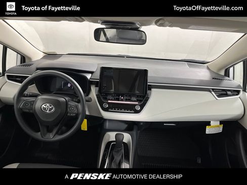Used 2026 Toyota Corolla LE FWD image 14