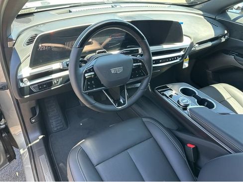 New 2026 Cadillac Lyriq Sport AWD/4WD image 23