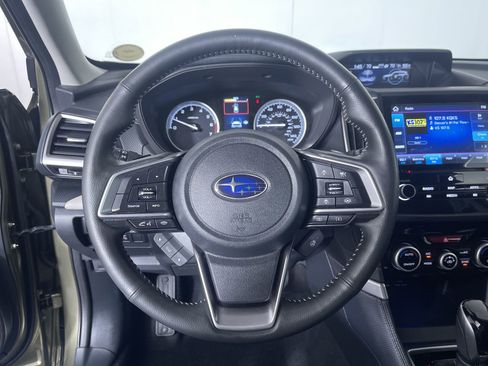 Used 2023 Subaru Forester Limited image 15