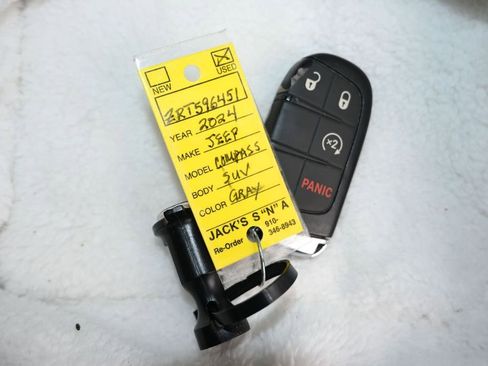 Used 2024 Jeep Compass Limited AWD/4WD image 22