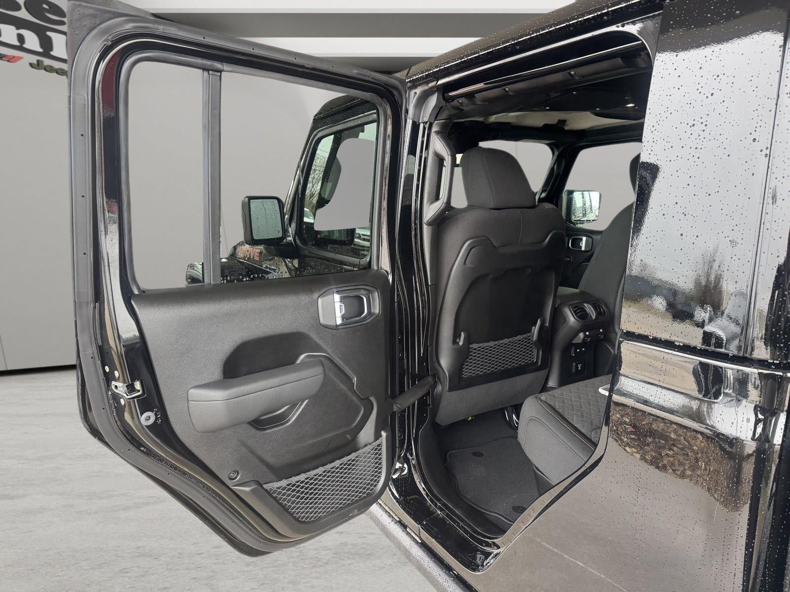 New 2026 Jeep Gladiator Mojave AWD/4WD image 7