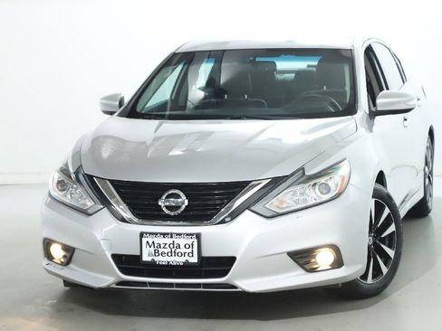 Used 2018 Nissan Altima 2.5 SL image 2