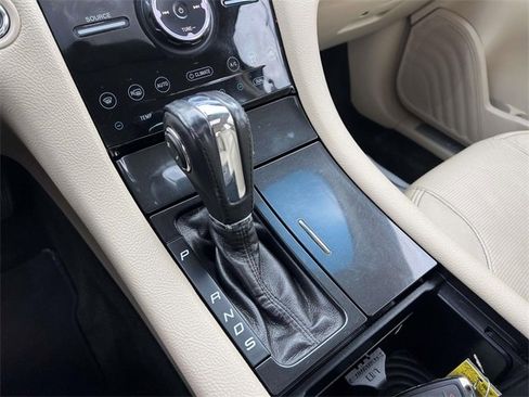 Used 2014 Ford Taurus Limited w/ Equipment Group 301A image 20