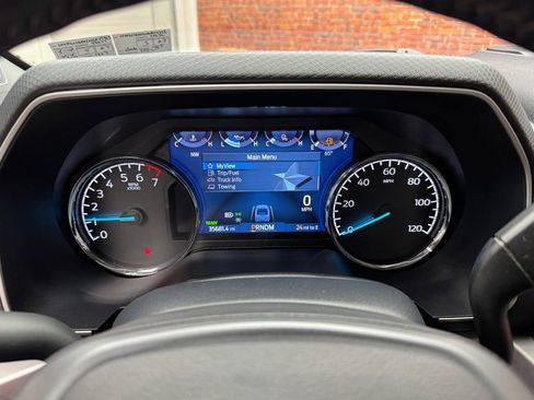 Certified 2022 Ford F150 XLT w/ Equipment Group 302A High AWD/4WD image 19