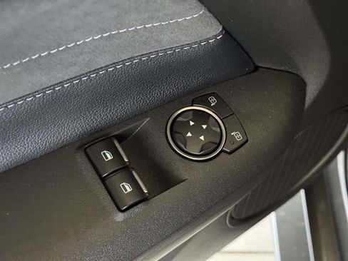 Used 2020 Ford Mustang Shelby GT350 w/ Technology Package image 13