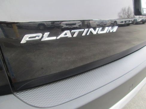 Used 2024 Ford Escape Platinum AWD/4WD image 7