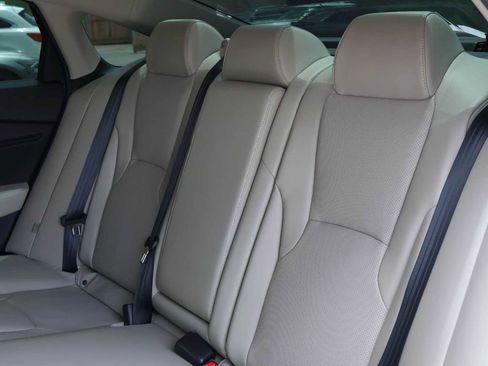 Used 2025 Honda Accord Touring image 13