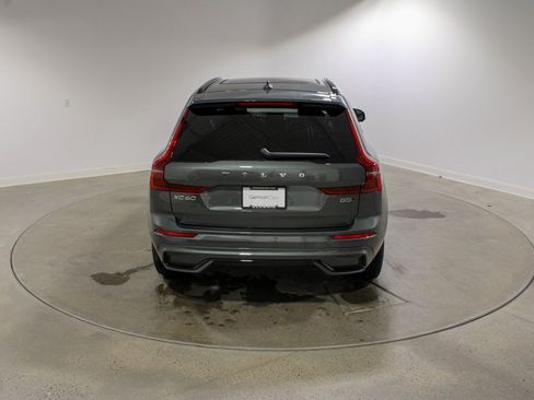 New 2026 Volvo XC60 B5 Plus w/ Climate Package image 5