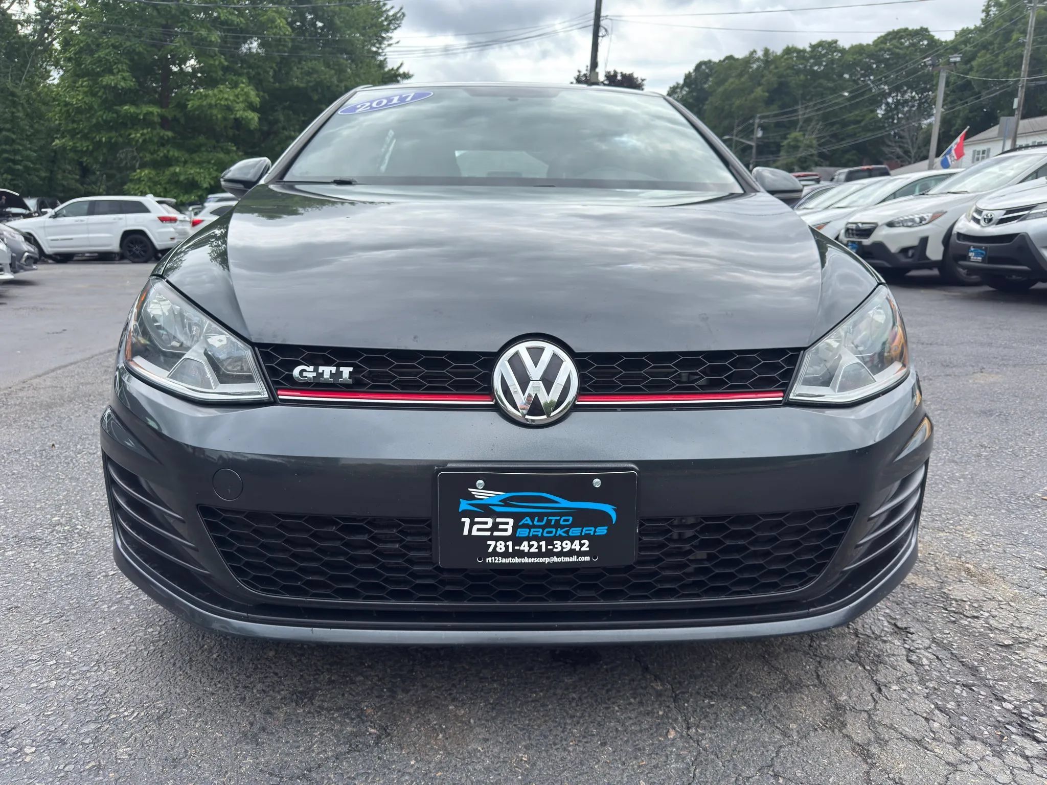 Used 2017 Volkswagen GTI S FWD image 2