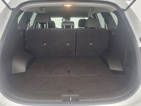 Used 2019 Hyundai Santa Fe SE image 27