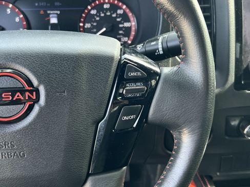 Used 2024 Nissan Frontier PRO-4X w/ Off-Road Protection Package AWD/4WD image 13
