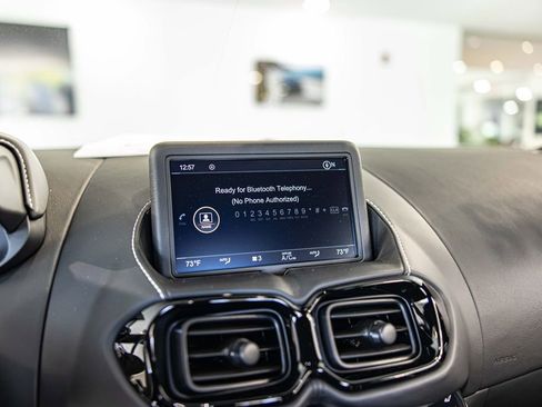 Used 2020 Aston Martin V8 Vantage Coupe RWD image 26