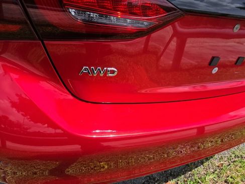 Used 2023 INFINITI Q50 Sensory AWD/4WD image 9