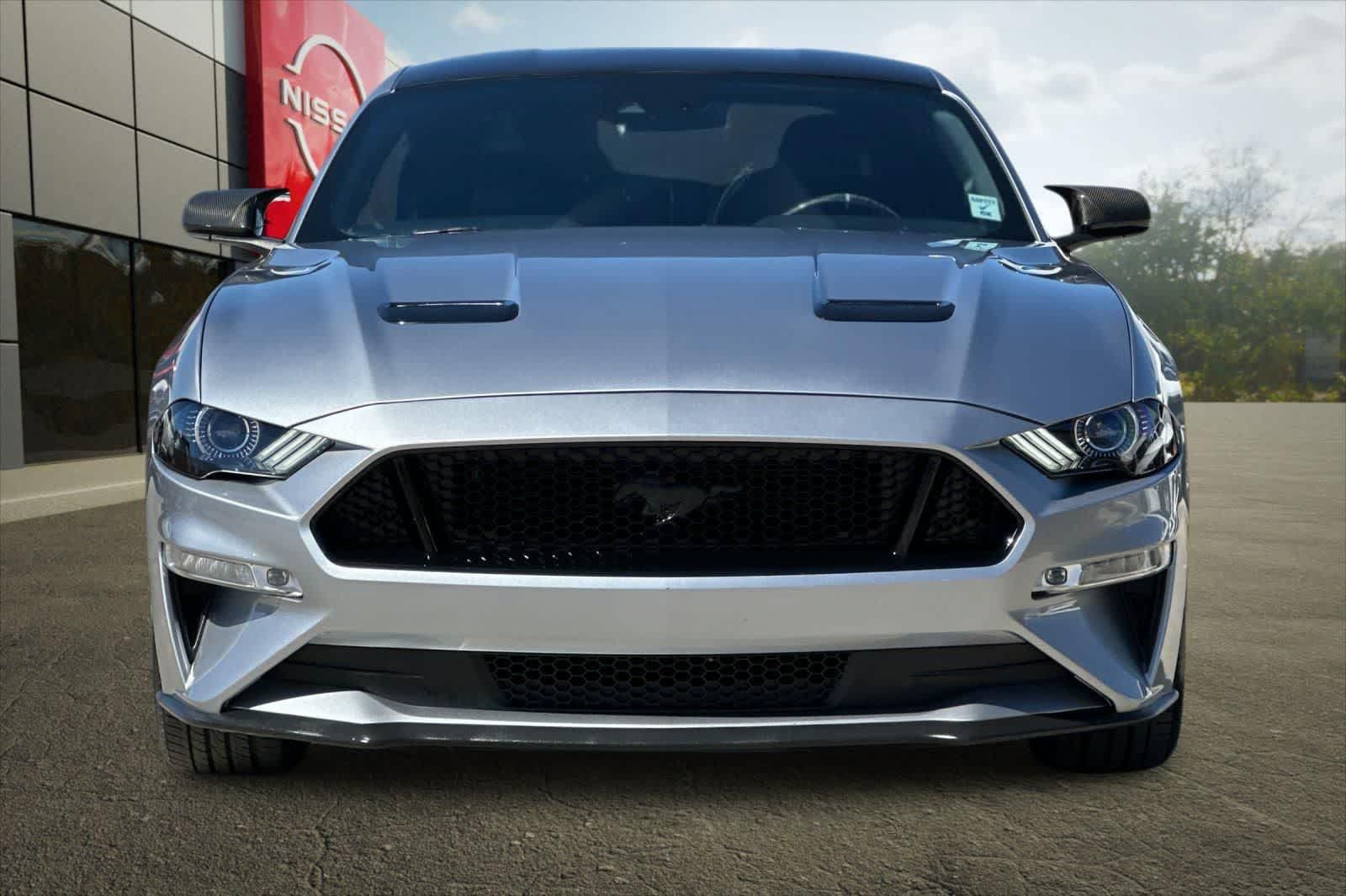Used 2022 Ford Mustang GT Premium RWD image 11