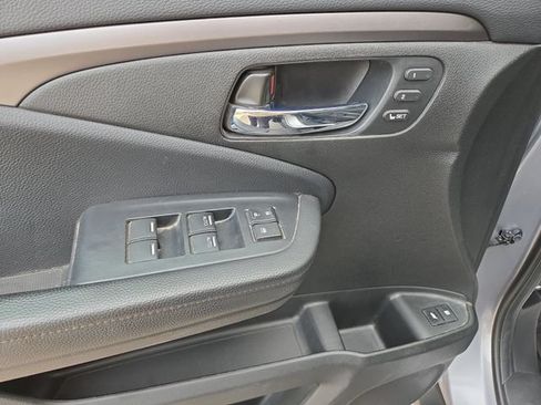 Used 2021 Honda Passport EX-L image 17