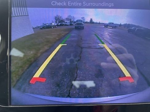 Used 2017 Chrysler Pacifica Touring-L image 25