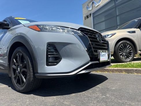 Certified 2021 Nissan Kicks SR w/ SR Premium Package FWD image 26